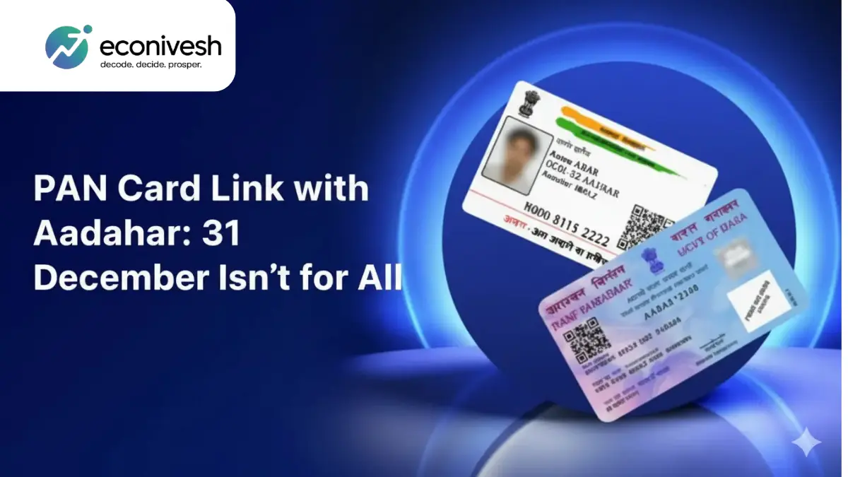 PAN Card Link with Aadhaar showing PAN and Aadhaar cards with 31 December deadline context